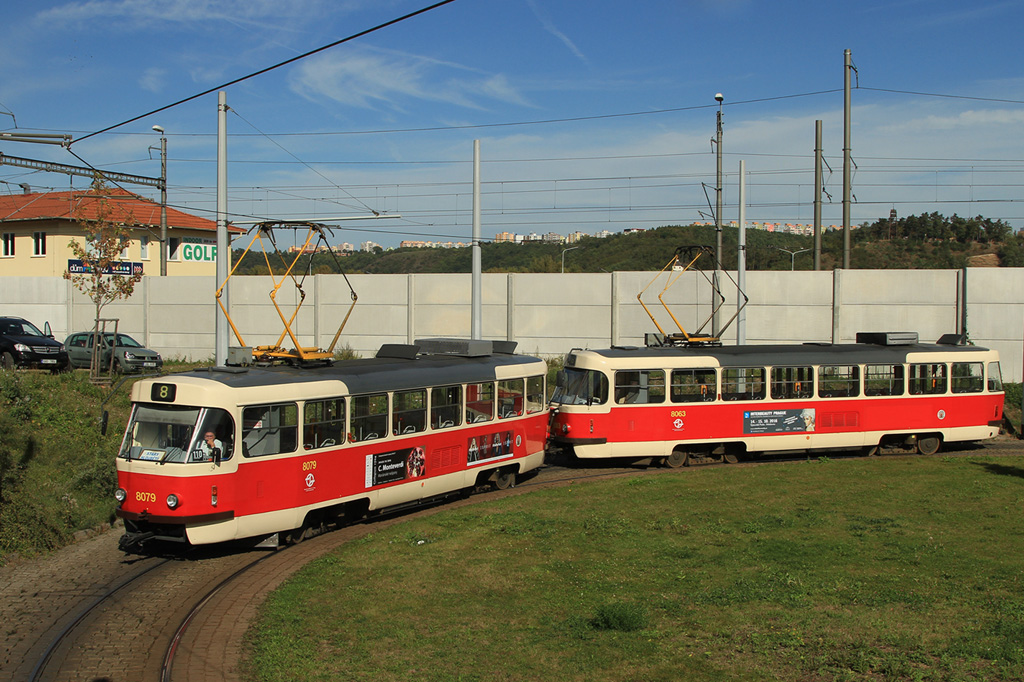 Praha, Tatra T3M2-DVC č. 8079; Praha, Tatra T3M2-DVC č. 8063