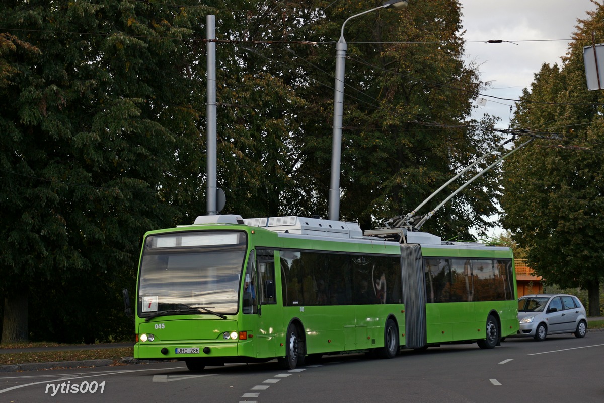 Kaunas, Berkhof Premier AT18 č. 045