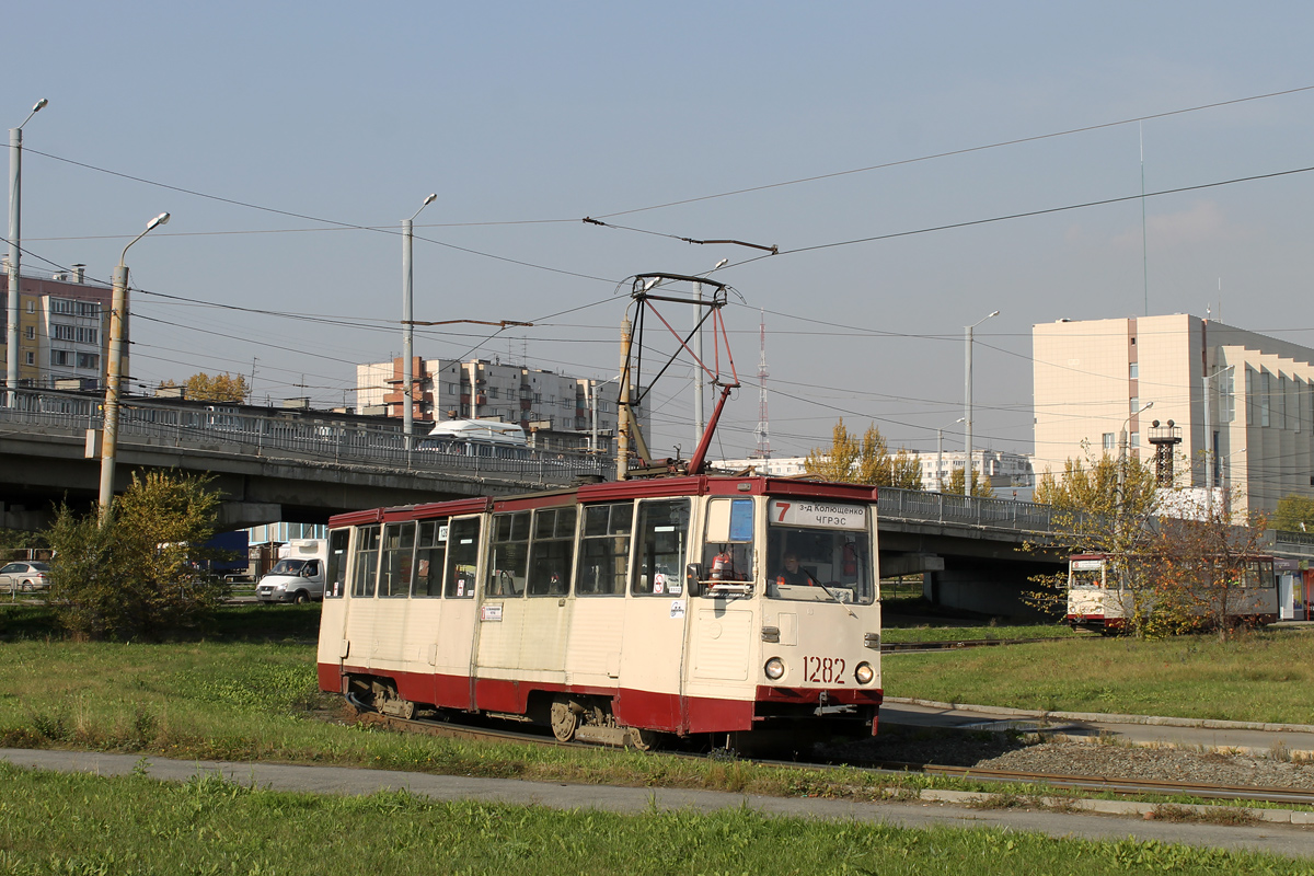 Chelyabinsk, 71-605 (KTM-5M3) nr. 1282