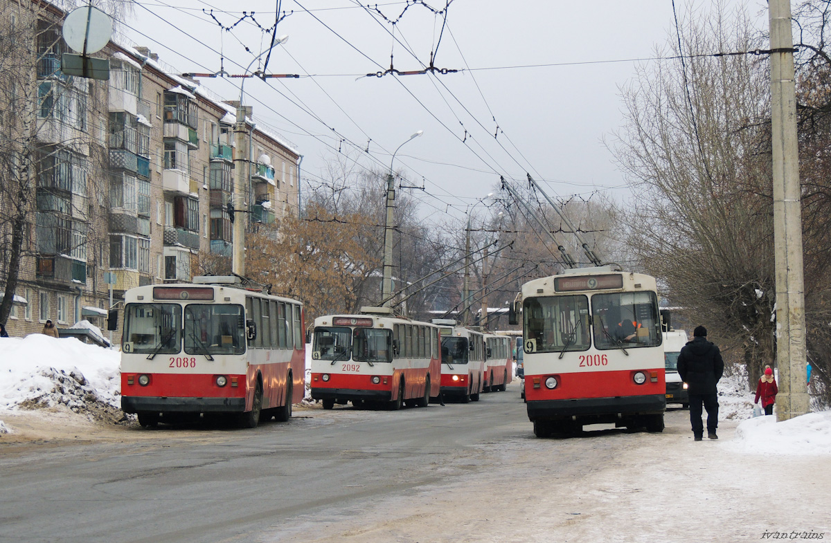 Ижевск, ЗиУ-682В-012 [В0А] № 2088; Ижевск, ЗиУ-682В-012 [В0А] № 2092; Ижевск, ЗиУ-682В [В00] № 2006