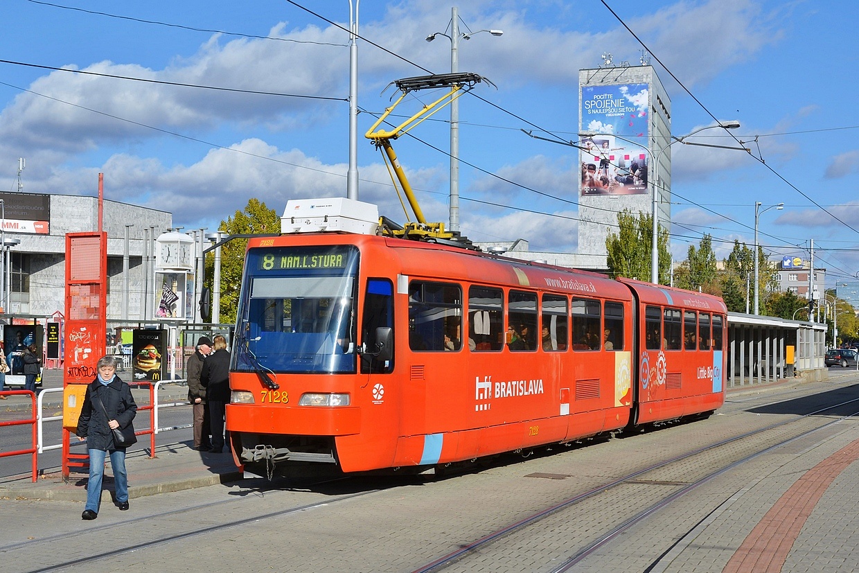 Bratislava, Tatra K2S # 7128