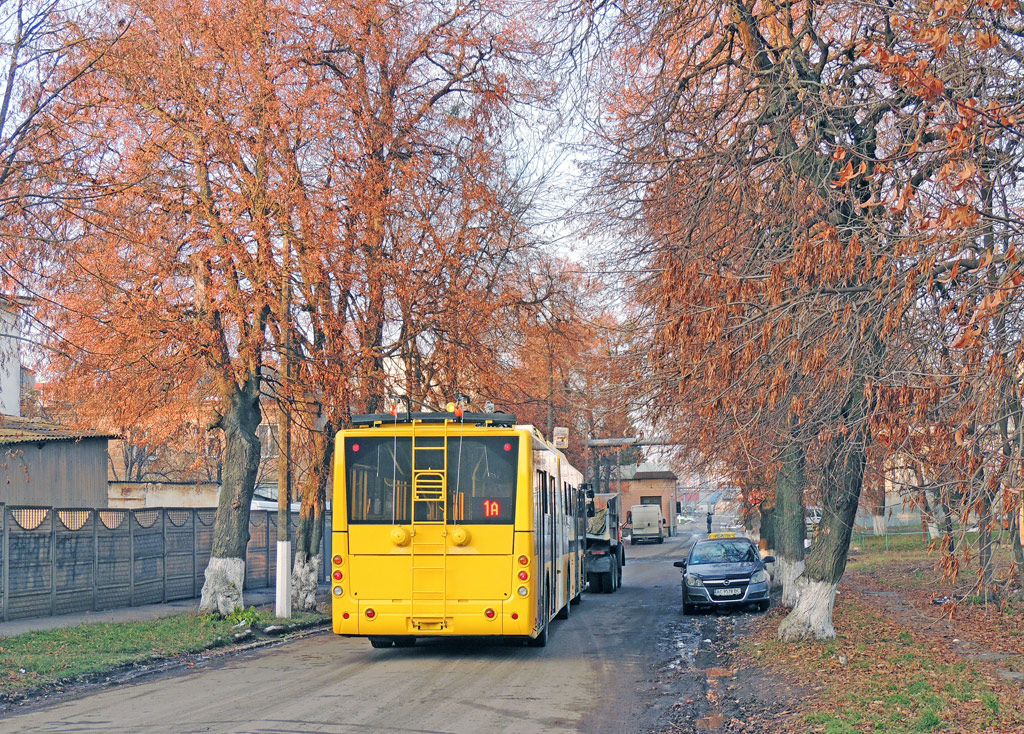 Kijev, Bogdan Т90110 — 4363; Luck — New Bogdan trolleybuses