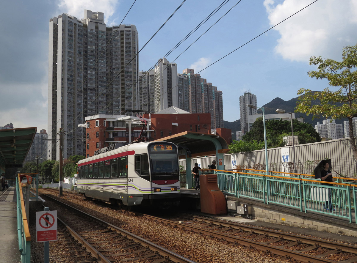 Hong Kong, Comeng Phase I LRV (mod. UGL) № 1068