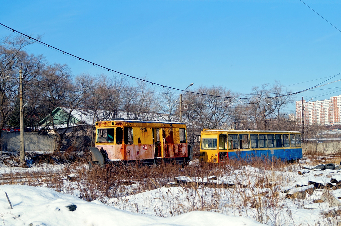 Vladivostok, GS-4 # 45; Vladivostok, 71-605A # 299; Vladivostok — Tram graveyard