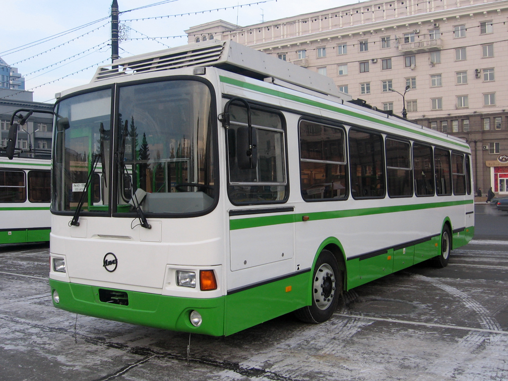 Челябинск, ЛиАЗ-5280 (ВЗТМ) № 1135; Челябинск — Презентация троллейбусов ЛиАЗ-5280