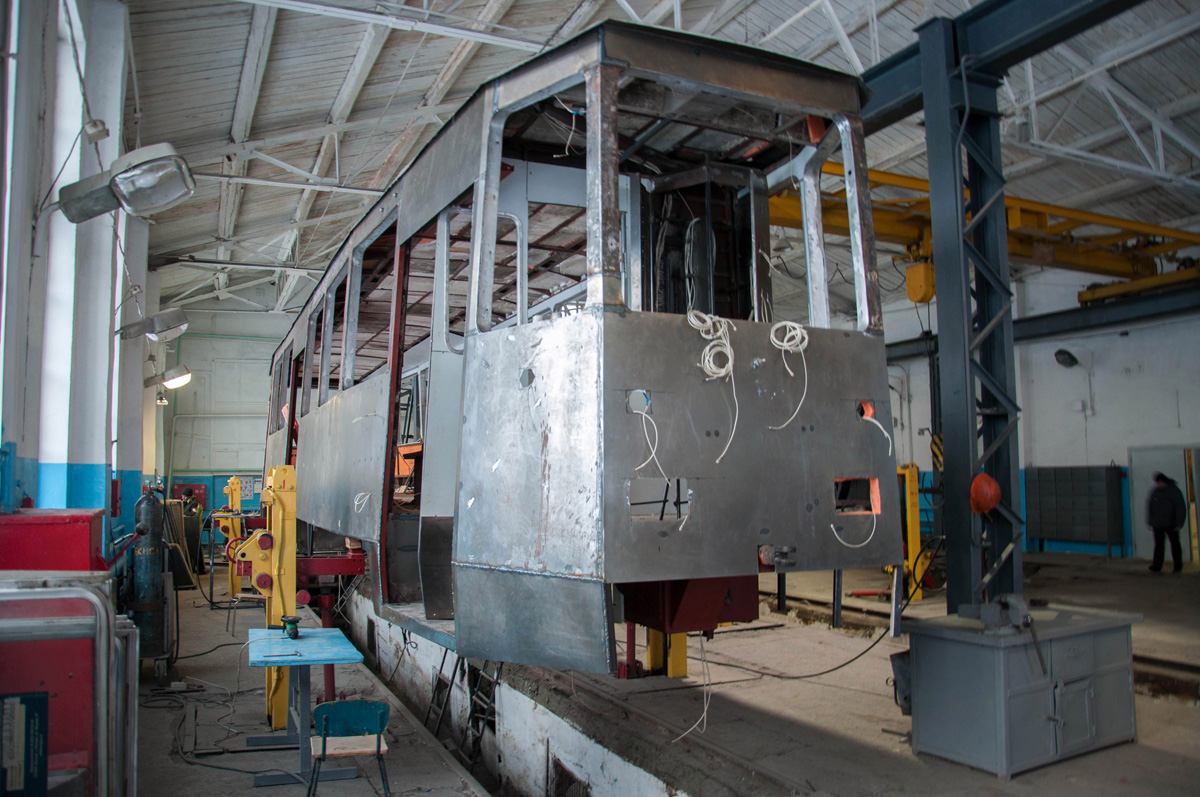 Omsk, 71-605EP nr. 186; Omsk — Tram depot # 1