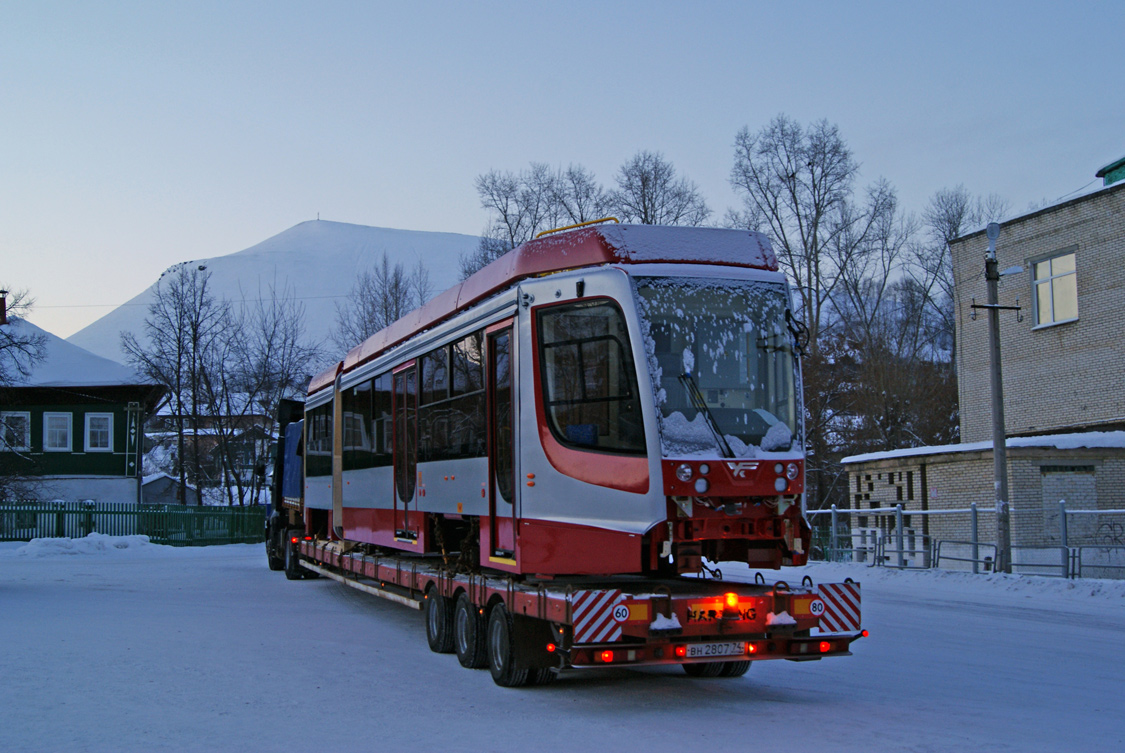 聖彼德斯堡, 71-631-02.02 # 5220; 乌斯季-卡塔夫 — Tram cars for St. Petersburg