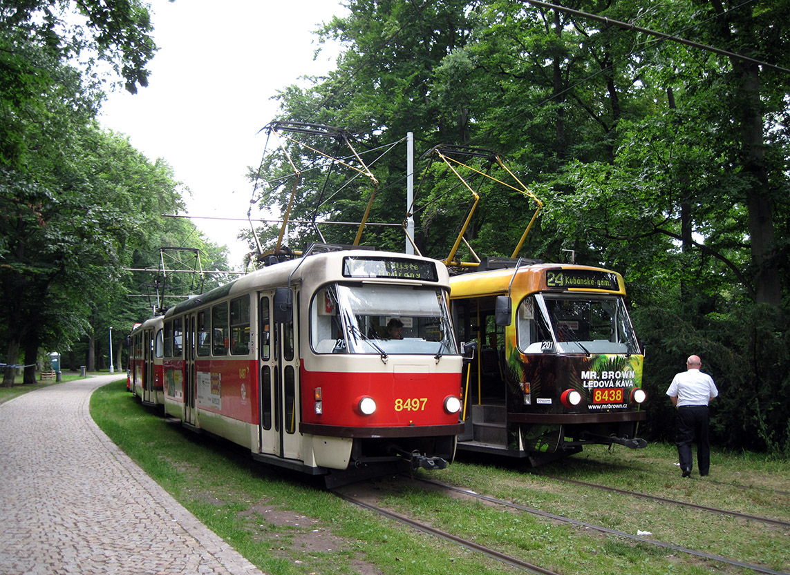 Praha, Tatra T3R.P č. 8497; Praha, Tatra T3R.P č. 8438