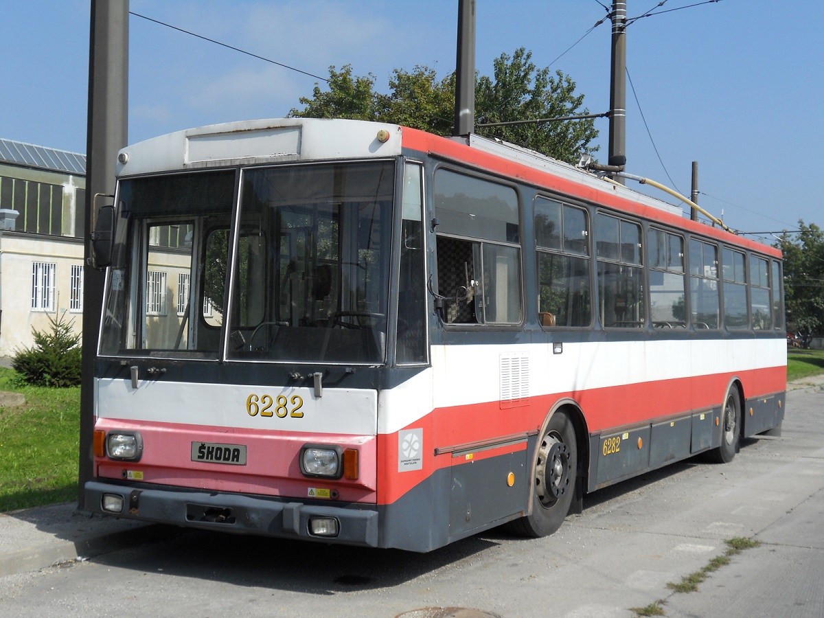 Bratysława, Škoda 14Tr10/6 Nr 6282; Bratysława — Depot Open Doors Day 2014