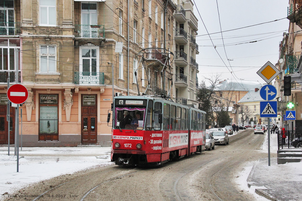 Львов, Tatra KT4SU № 1072