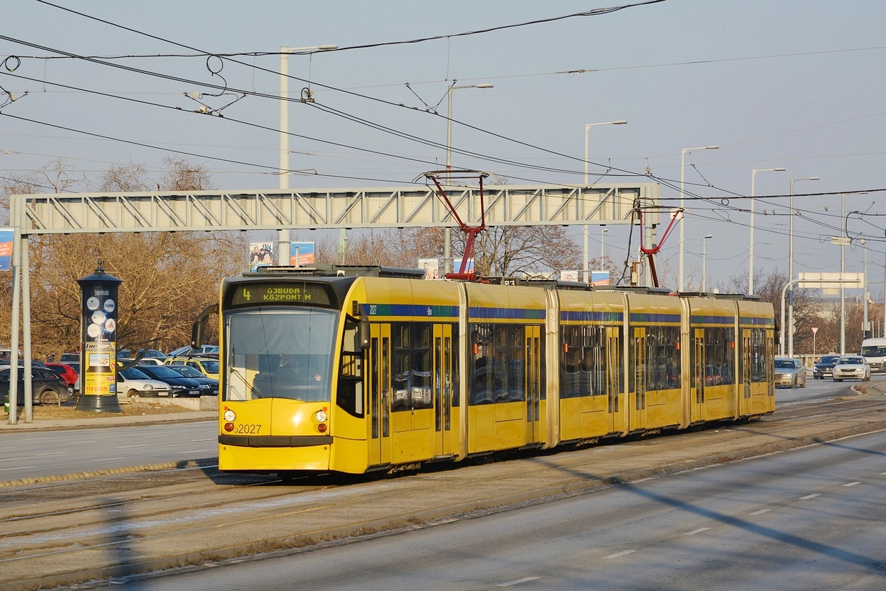 Будапешт, Siemens Combino Supra NF12B № 2027
