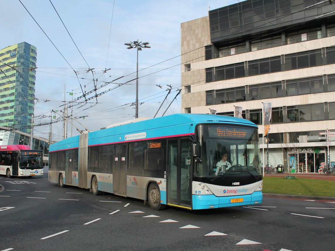 Арнем, Hess SwissTrolley 4 (BGT-N1D) № 5247