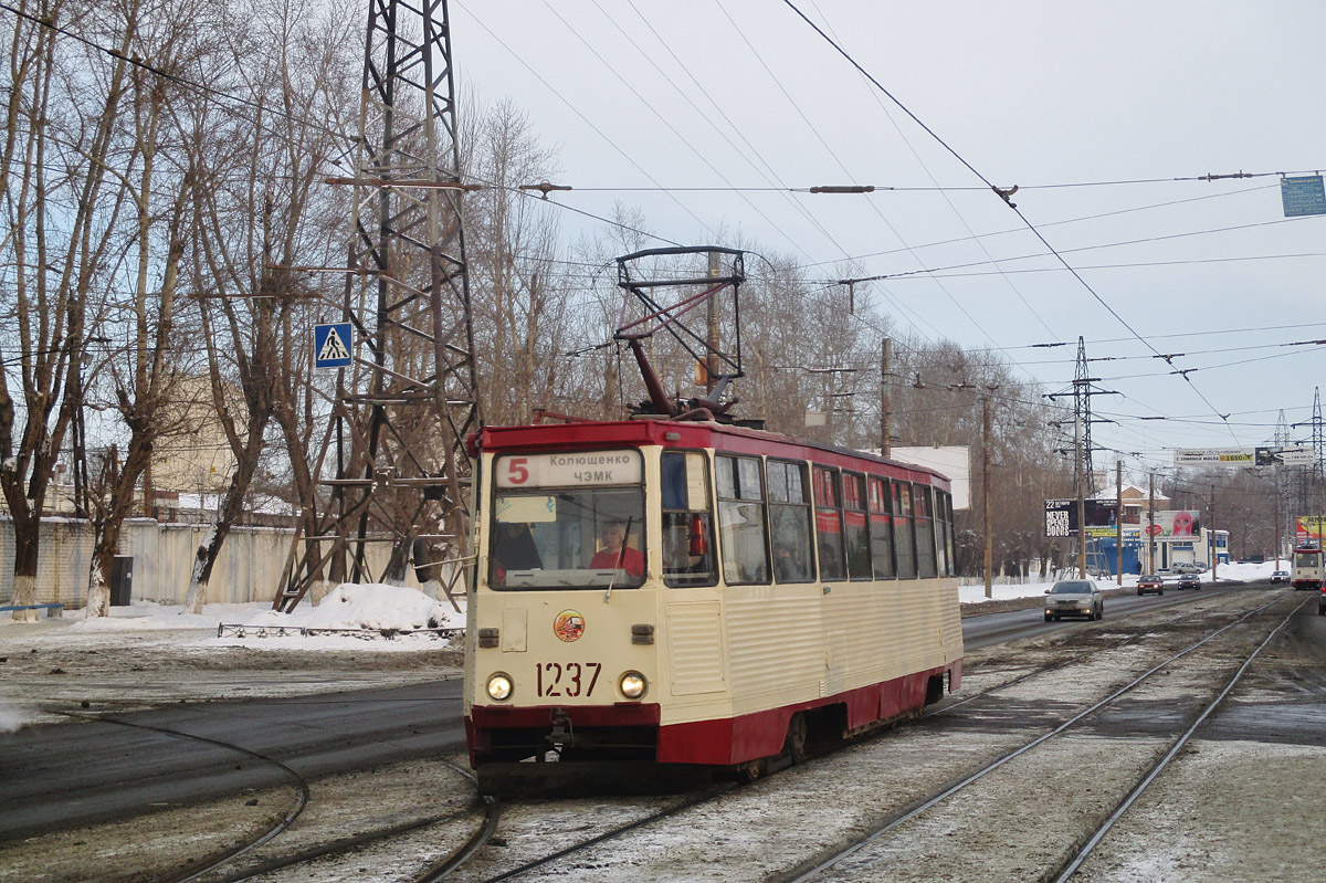 Челябинск, 71-605 (КТМ-5М3) № 1237