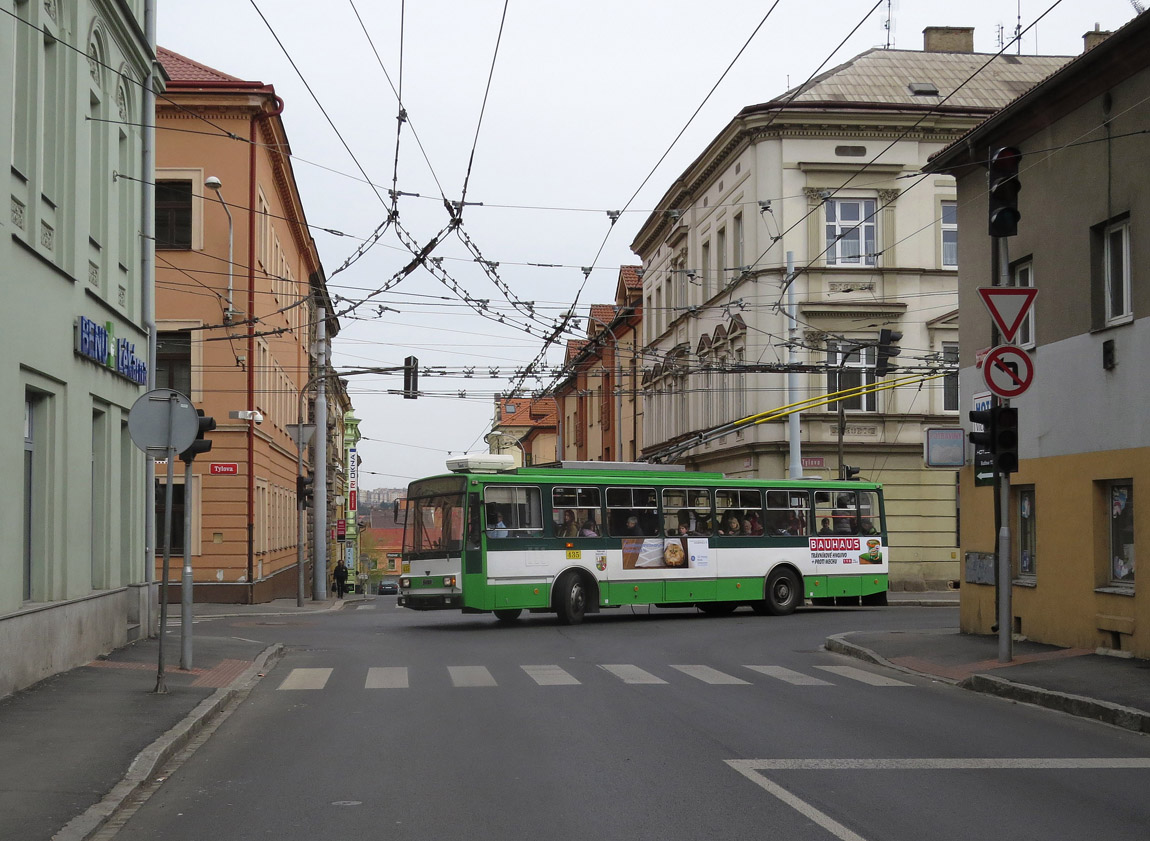 Пльзень, Škoda 14TrM № 435; Пльзень — Троллейбусные линии и инфраструктура