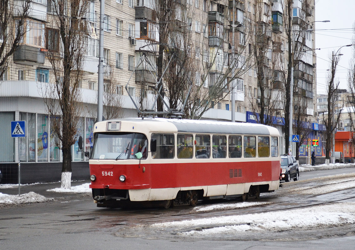 Киев, Tatra T3SU № 5942