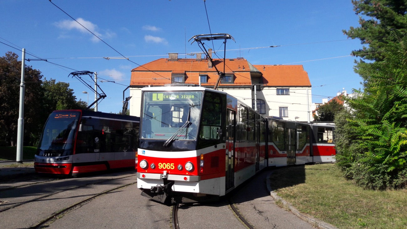 Прага, Tatra KT8D5R.N2P № 9065