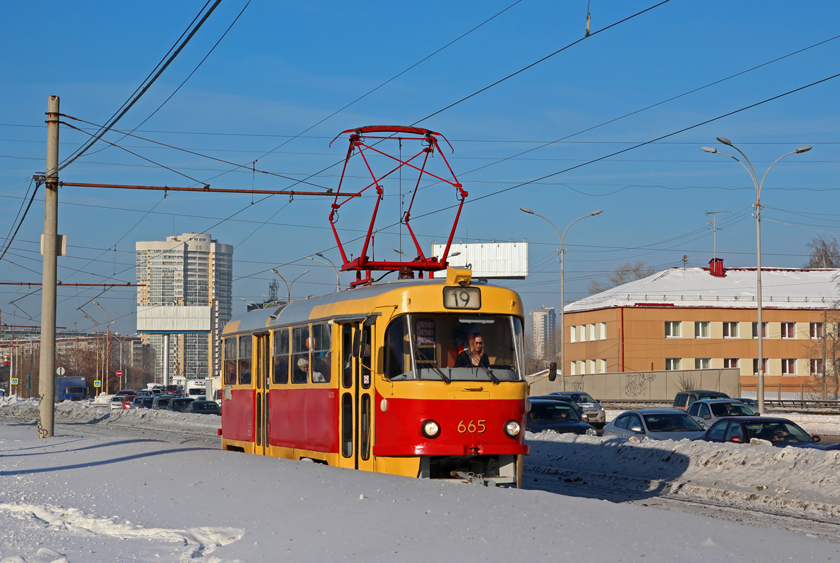 Yekaterinburg, Tatra T3SU # 665