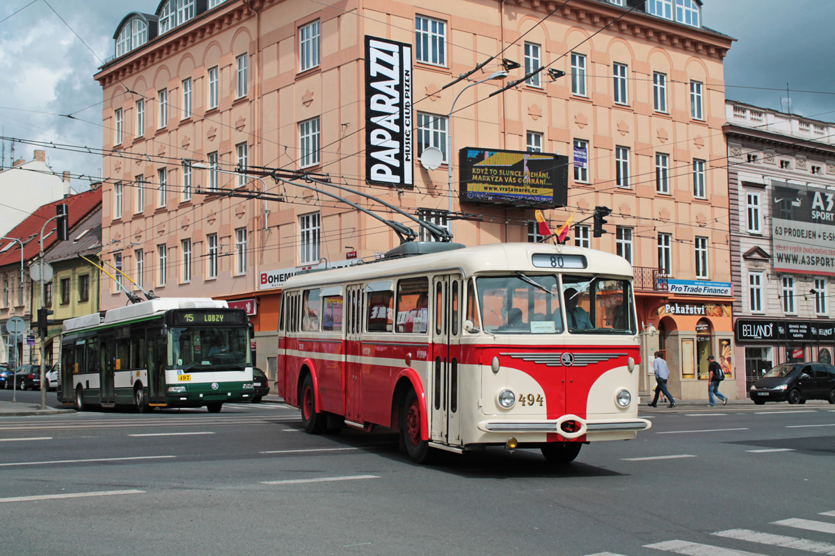 Прага, Škoda 8Tr9 № 494; Пльзень — 75 лет троллейбусного движения в Пльзени