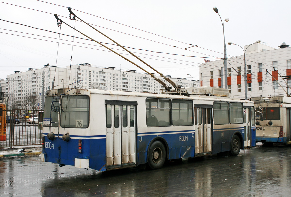 Москва, Нижтролл (ЗиУ-682Г) № 6004