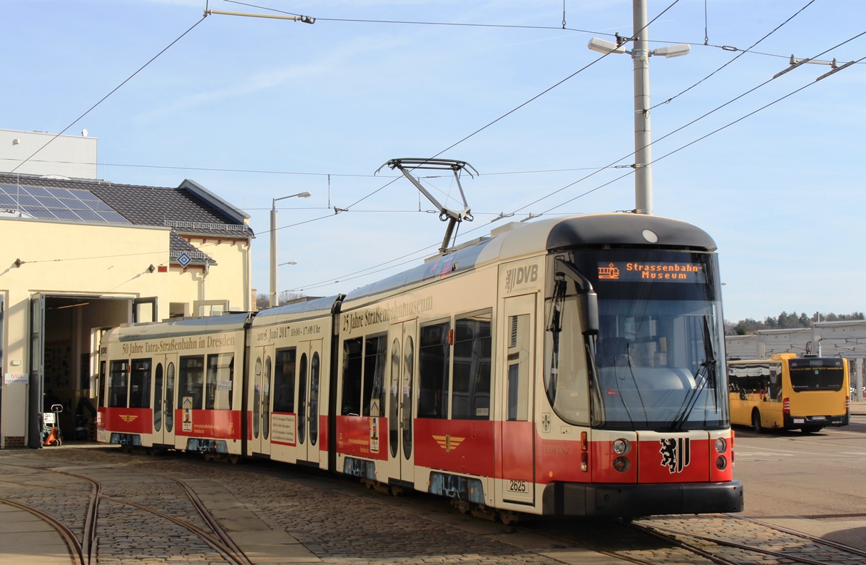 Dresden, Bombardier NGT D8 DD 	 nr. 2625; Dresden — 25 years of tram museum — 50 years of Tatra (03.06.2017)