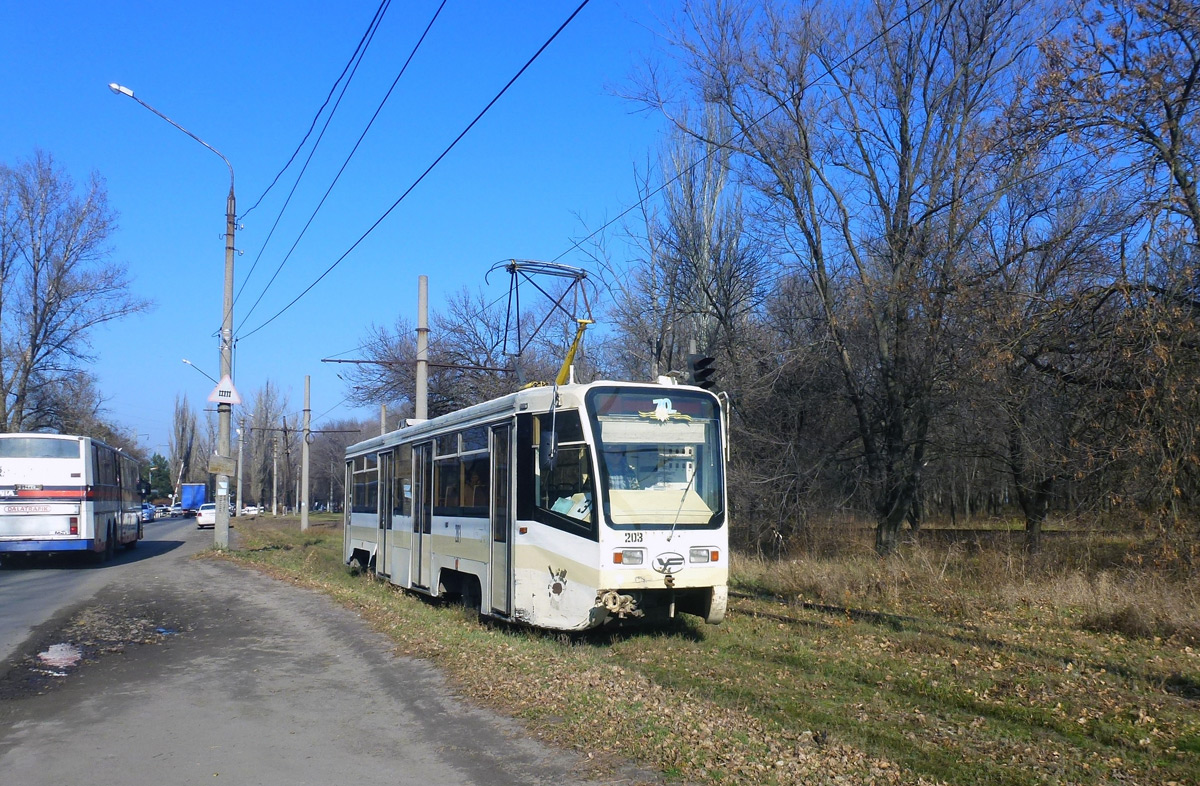 Novočerkaskas, 71-619K nr. 203