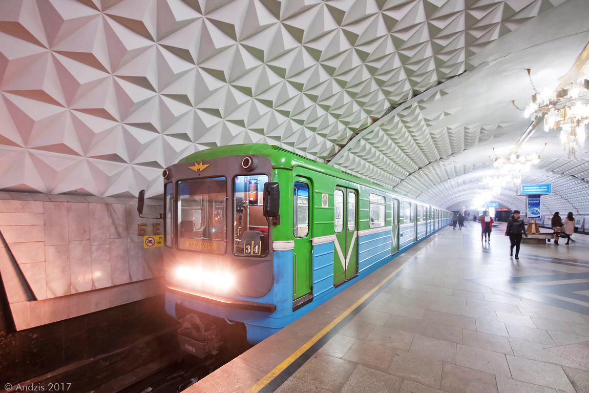 Tashkent, 81-718.0 # 0006; Tashkent — Metro — O`zbekiston line
