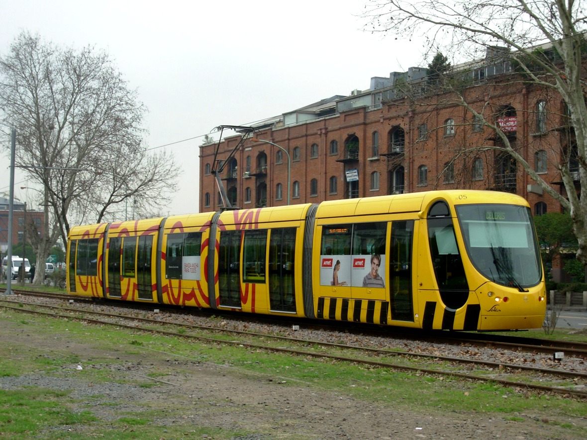 Buenos Aires, Alstom Citadis 302 nr. 2005; Buenos Aires — Line Tranvía del Este — miscellaneous photos
