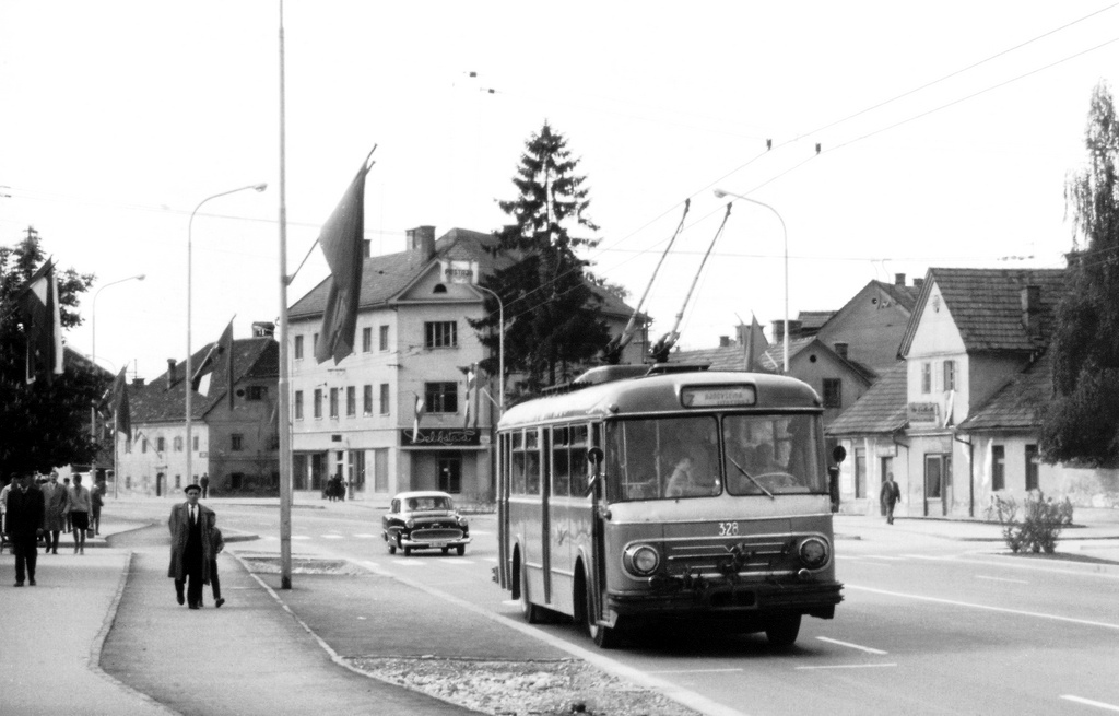 Ljubljana, Avtomontaža/ FAP/ Končar MTS55 # 328; Ljubljana — Old photos