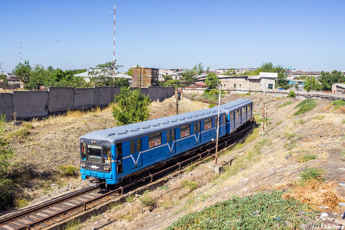 Jerevan, 81-717.5 (MMZ/MVM) č. 0339