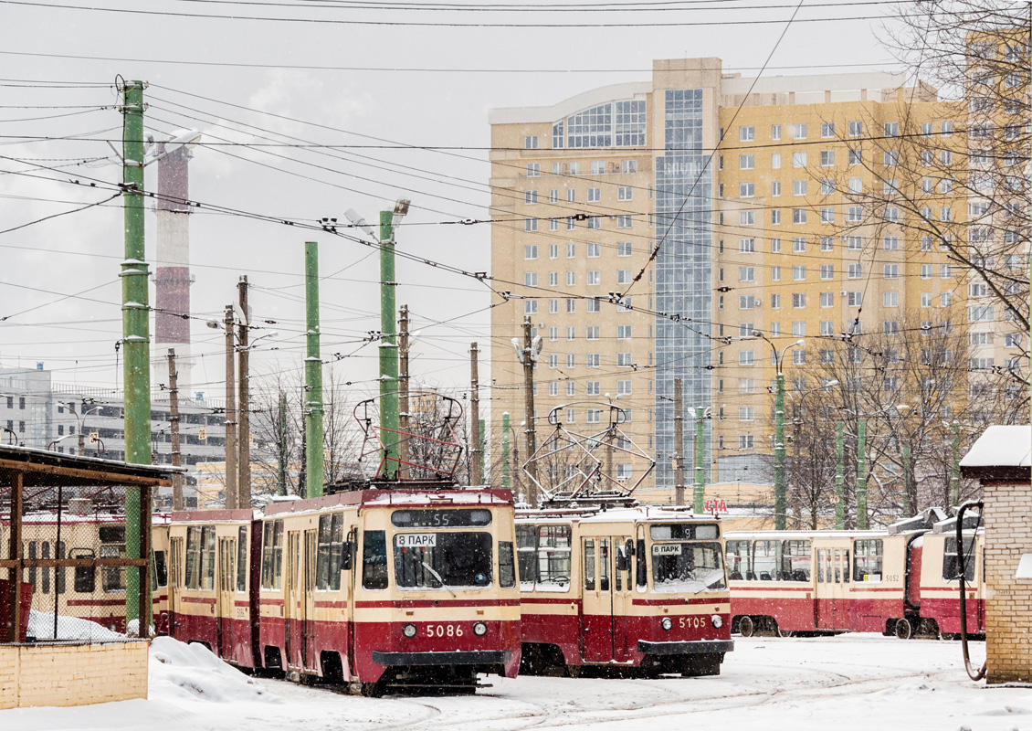 Saint-Pétersbourg, 71-147K (LVS-97K) N°. 5086; Saint-Pétersbourg — Tramway depot # 5