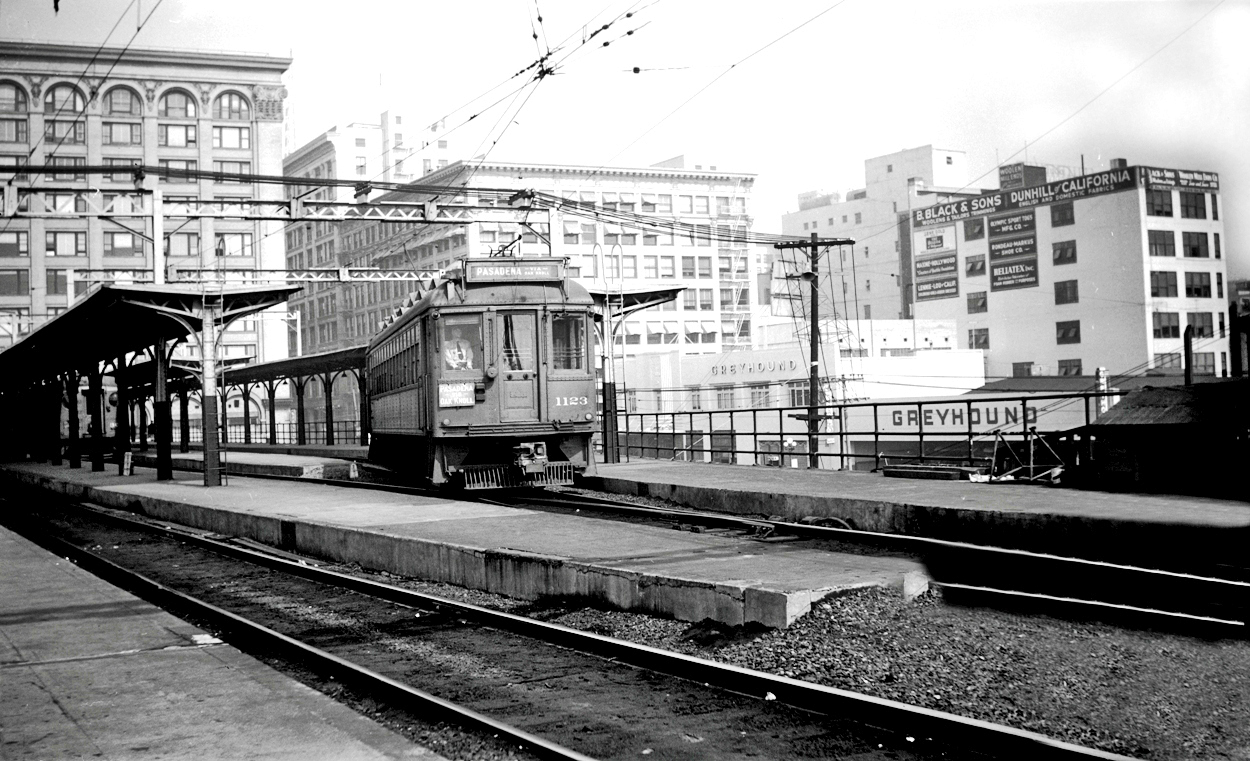 Лос-Анджелес, Standard Steel PE 1100 Class № 1123