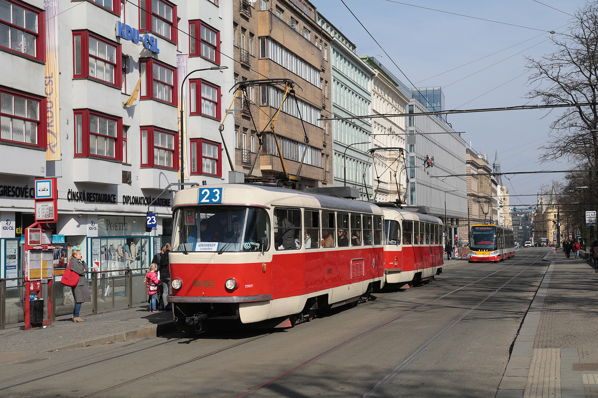 Прага, Tatra T3M № 8085; Прага — Торжественное открытие ретро-маршрута 23