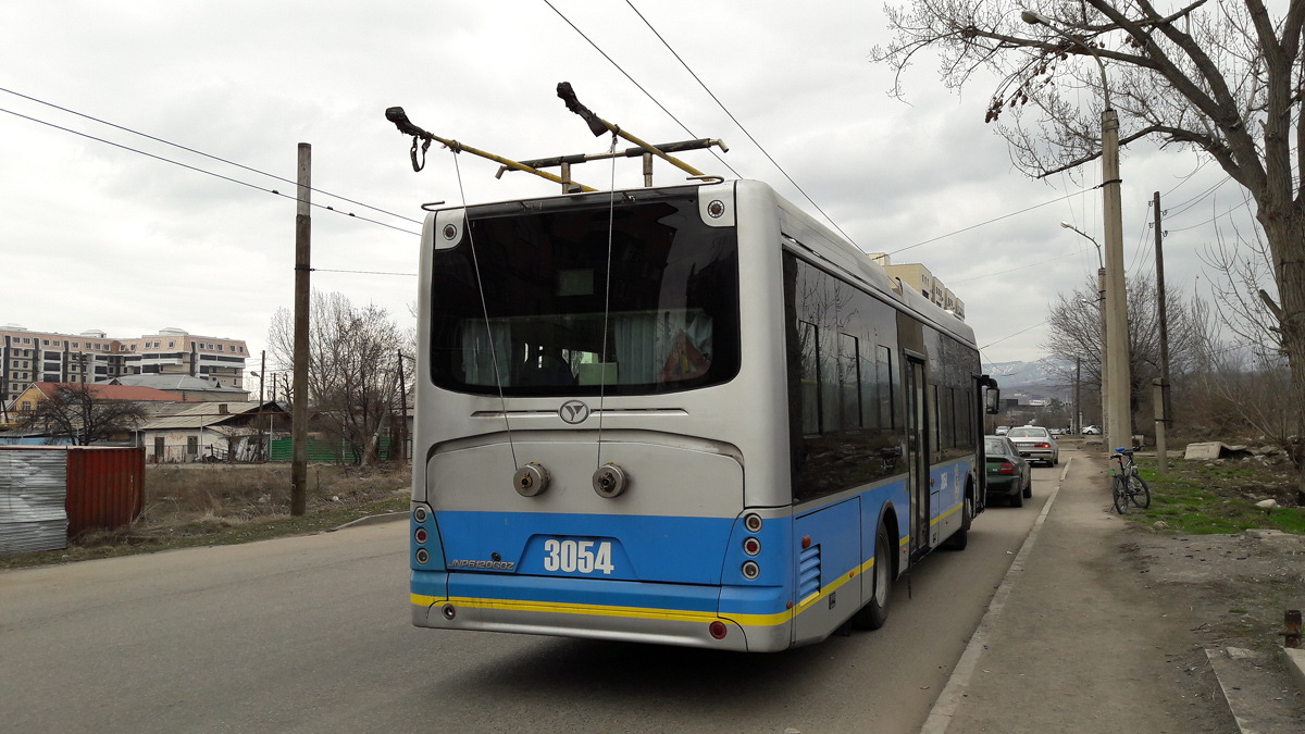 阿拉木圖, YoungMan JNP6120GDZ (Neoplan Kazakhstan) # 3054