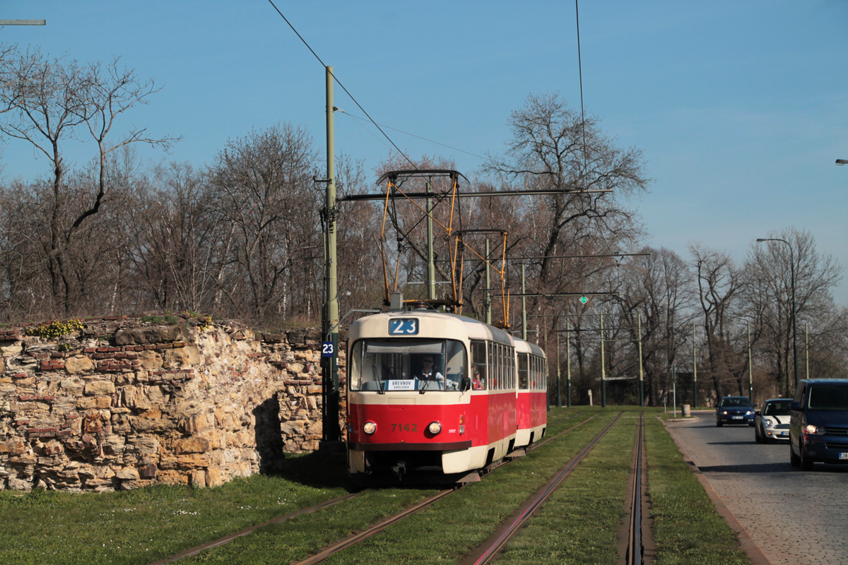 Prag, Tatra T3SUCS Nr. 7142