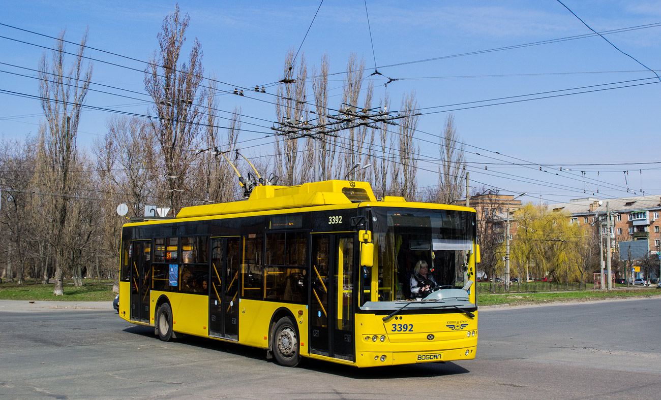 Kiev, Bogdan T70110 N°. 3392