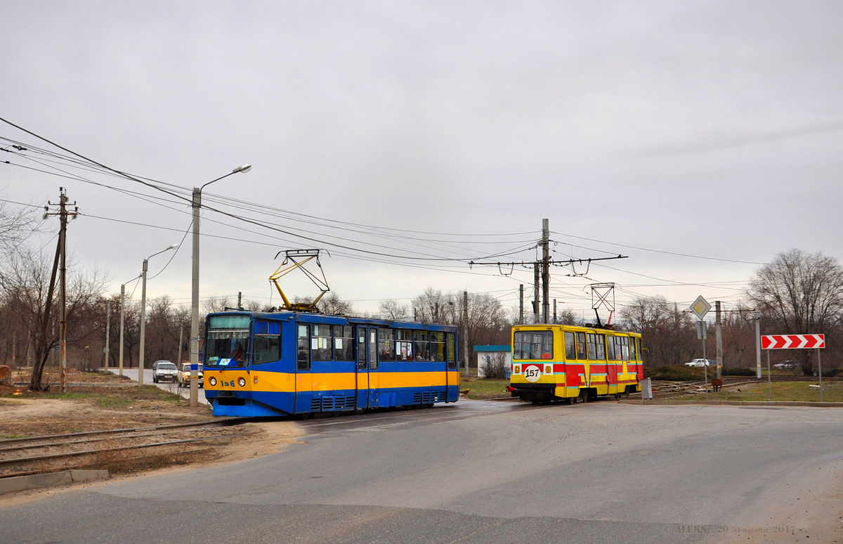 Волжский, 71-611 № 156; Волжский, 71-605 (КТМ-5М3) № 157