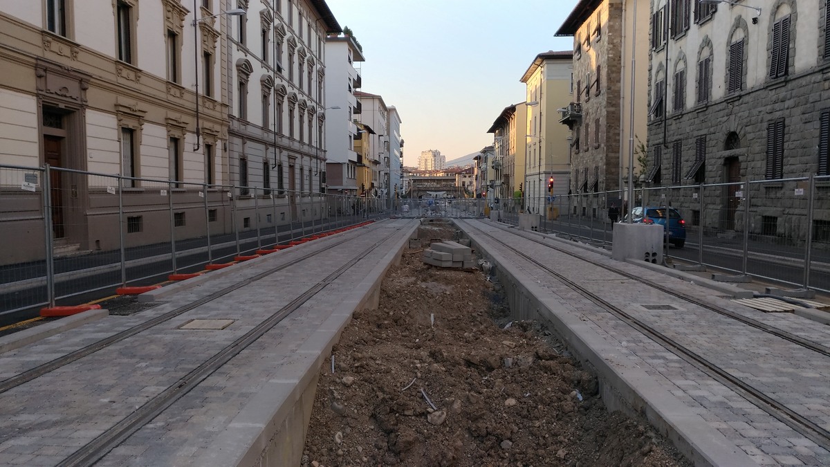 Флоренция — Строительство
