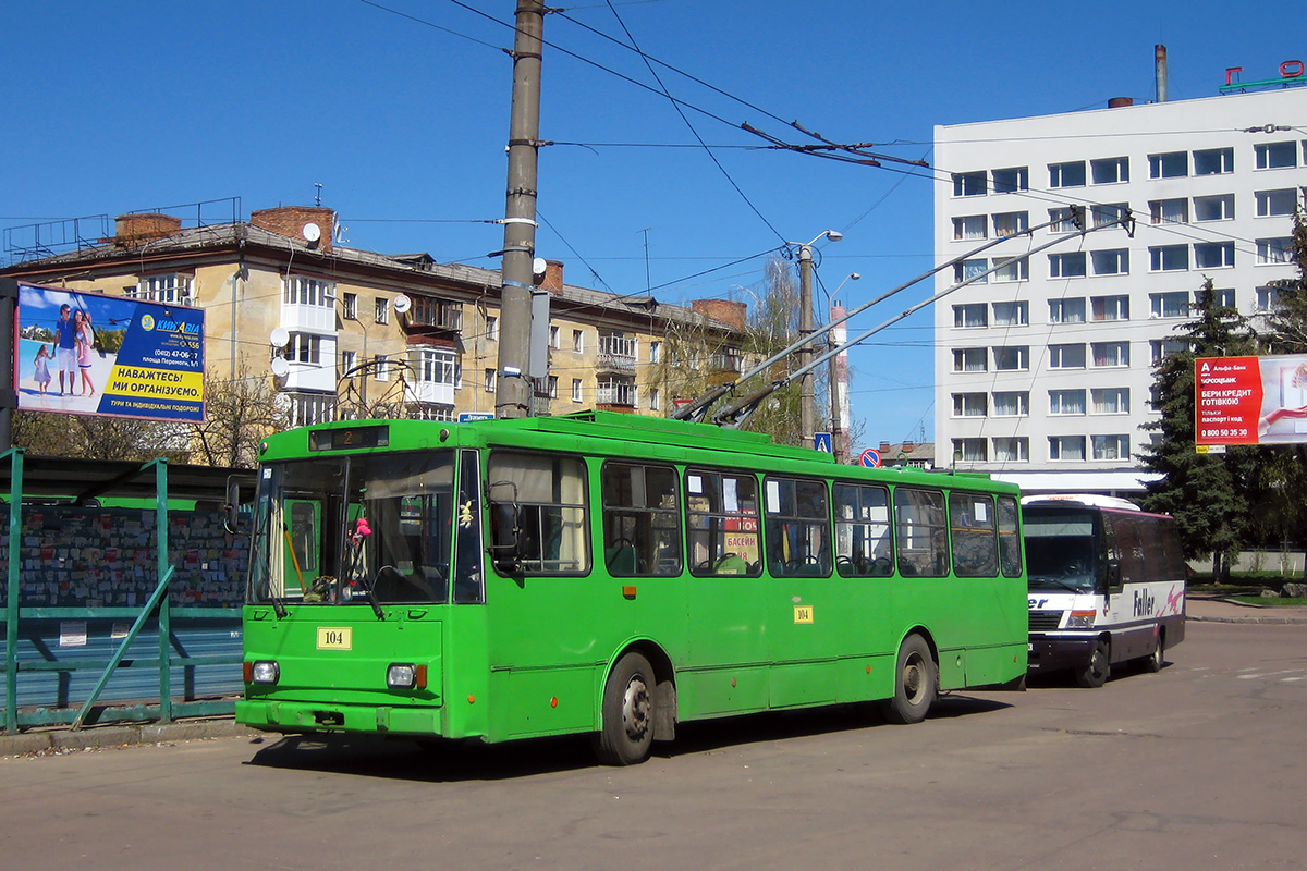 Житомир, Škoda 14Tr07 № 104