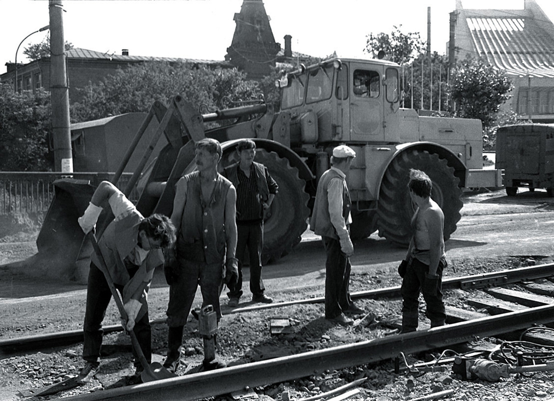 鄂木斯克 — Closed tram lines; 鄂木斯克 — Historical photos