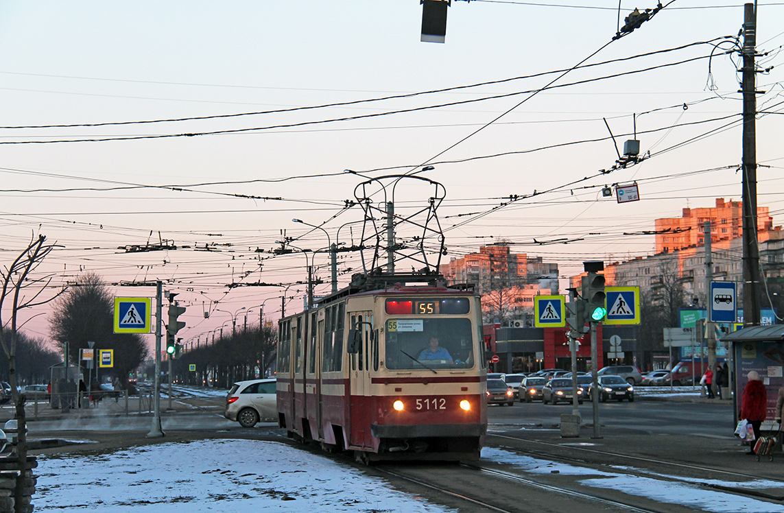 Saint-Petersburg, LVS-86K č. 5112