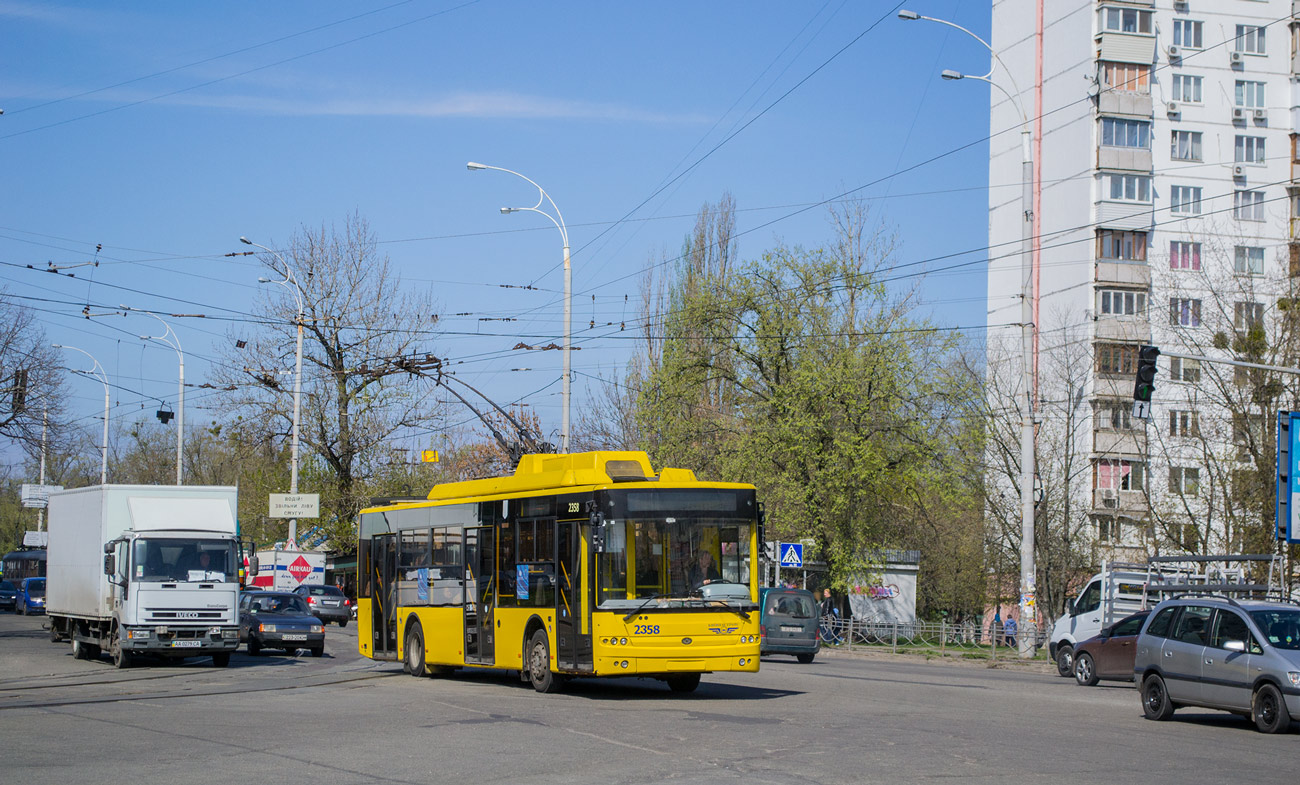 Киев, Богдан Т70110 № 2358
