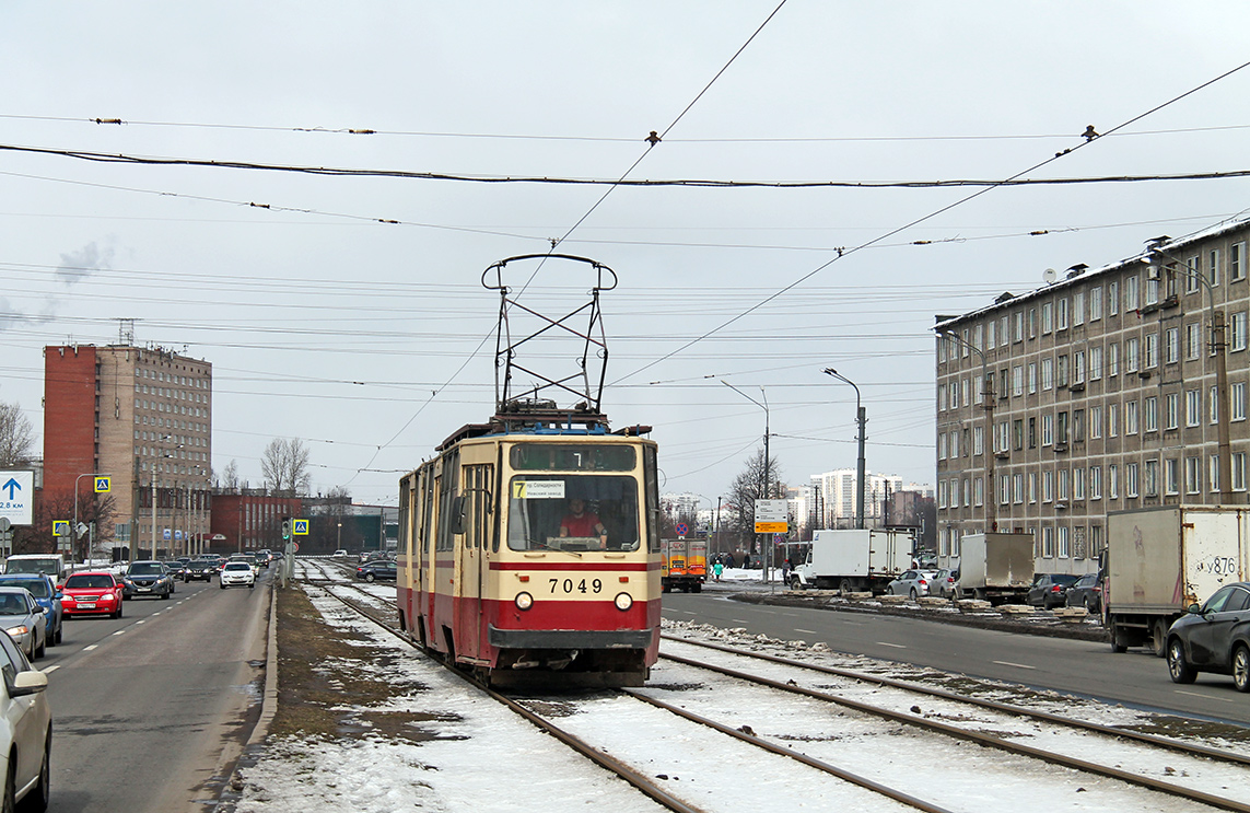 Saint-Petersburg, LVS-86K č. 7049