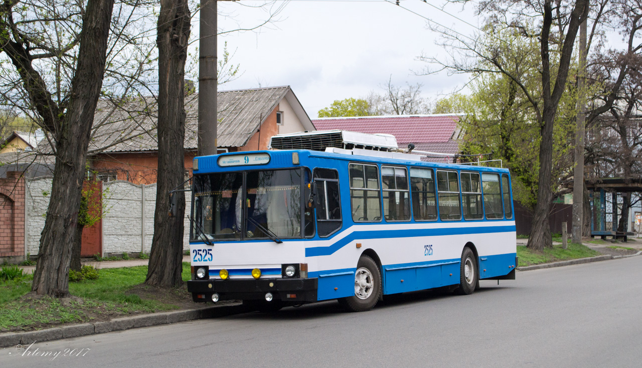 Dnipro, YMZ T2 Nr. 2525
