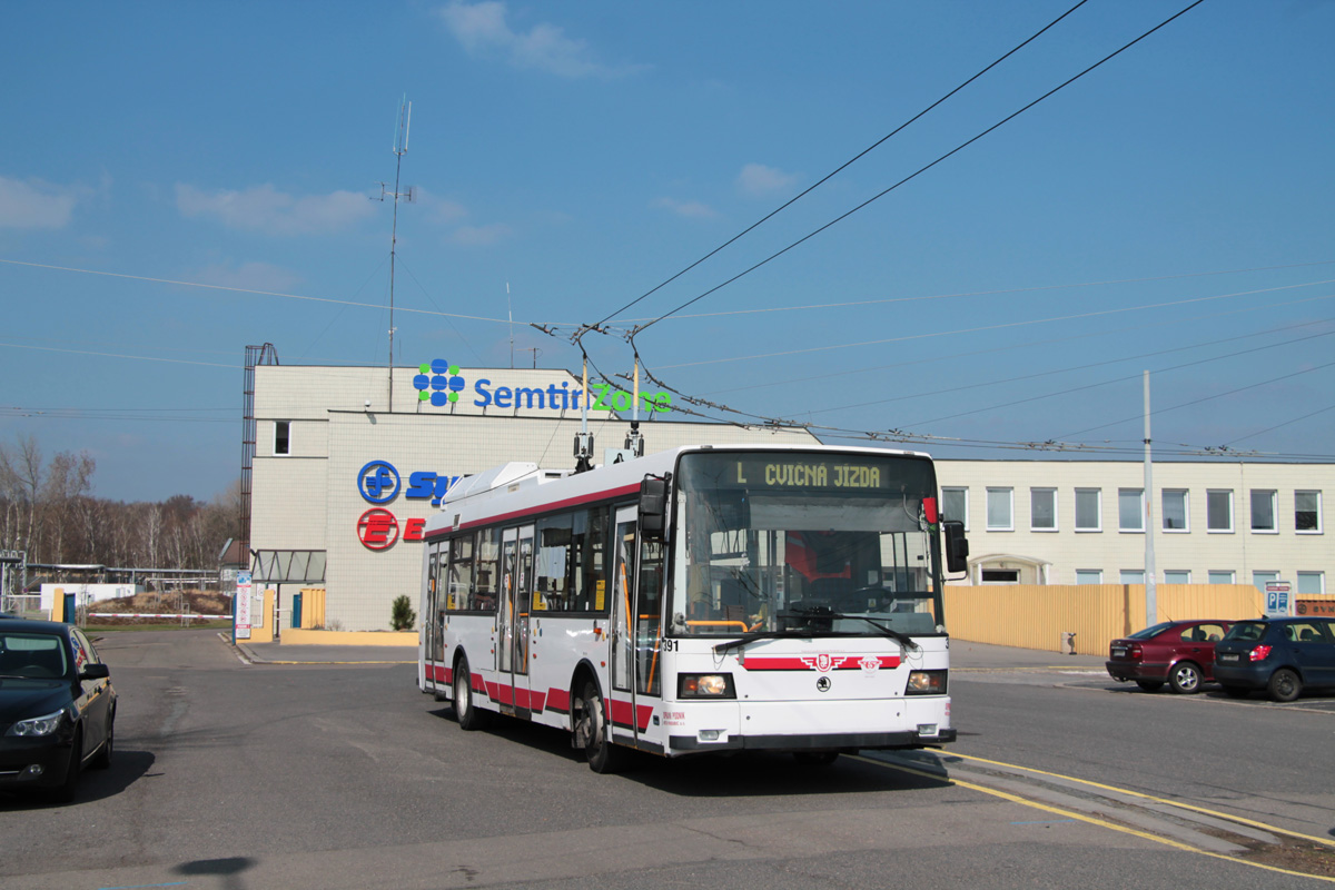 Pardubice, Škoda 21Tr — 391