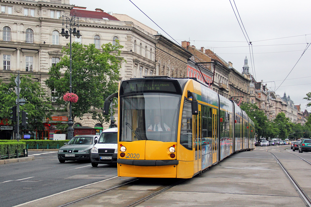 Budapest, Siemens Combino Supra NF12B # 2020