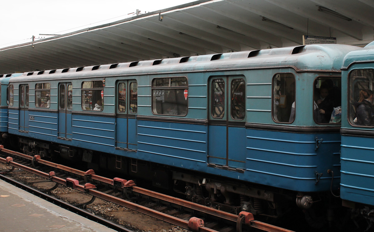 Moskau, Em-508T Nr. 6454