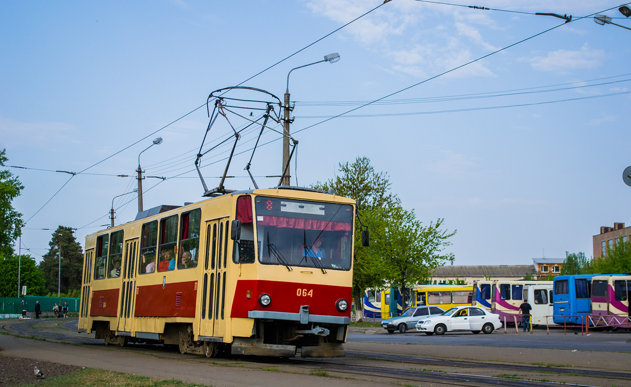 Kiiev, Tatra T6B5SU № 064