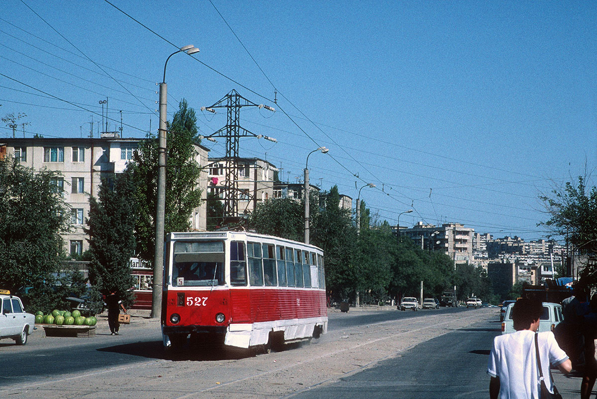 Баку, 71-605 (КТМ-5М3) № 527; Баку — Сентябрь 1999