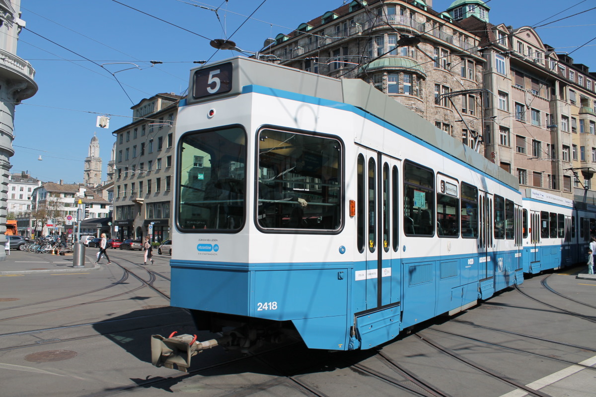 Zürich, SWP/SIG/BBC Be 2/4 "Tram 2000 Pony" č. 2418