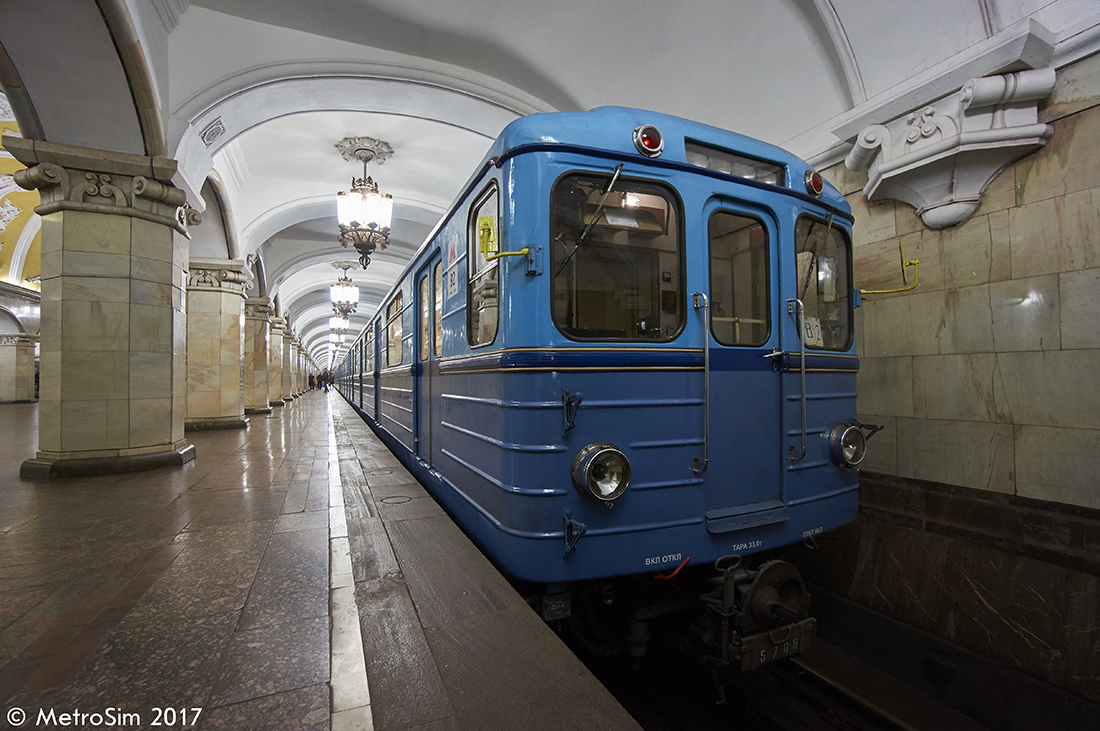 поезд метро еж3